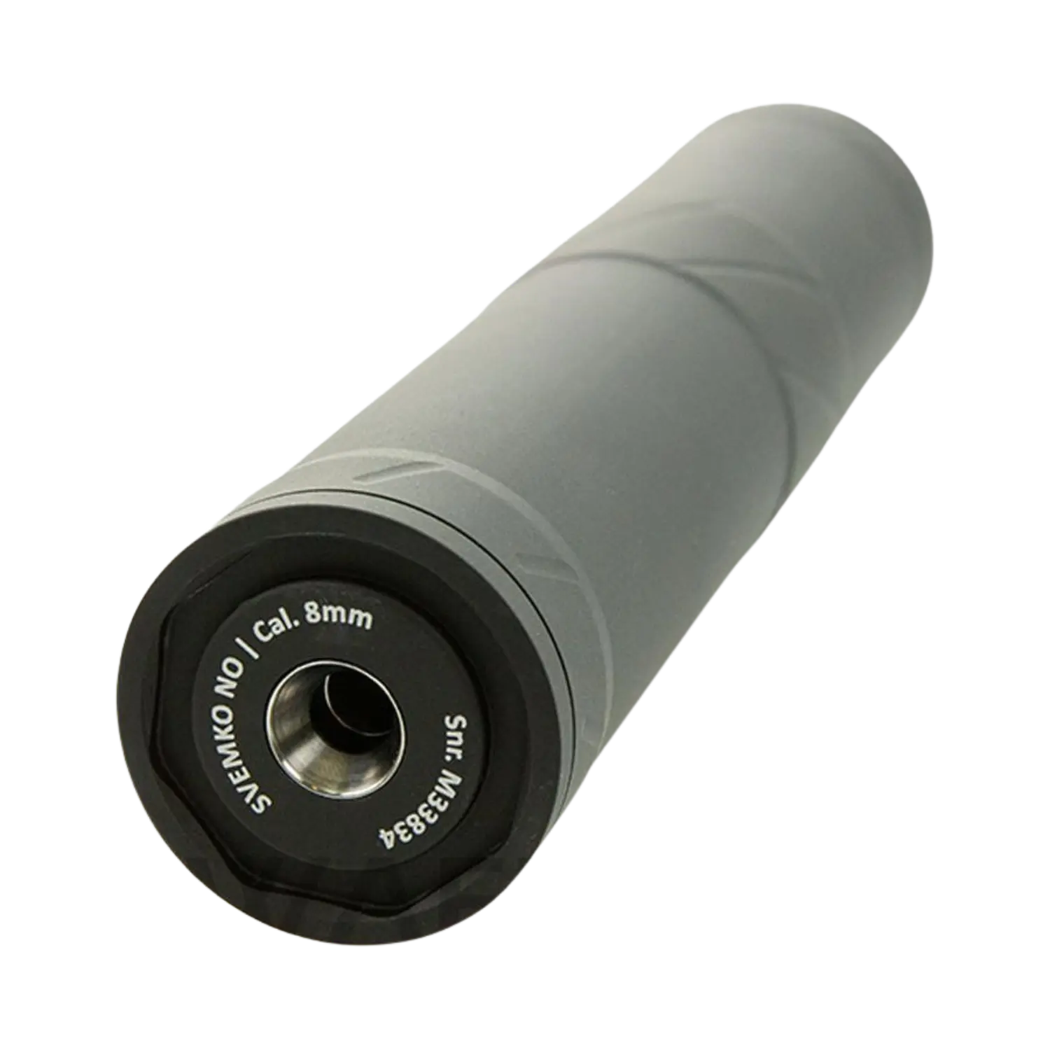 Svemko Schalldämpfer Magnum Quick Mount in Kal. 7mm Svemko Schalldämpfer Magnum Quick Mount, zylindrische Form, graues Gehäuse, sichtbare Öffnung an einem Ende, schwarze Kante mit eingeprägtem Text 'Svemko NO | Cal. 8mm