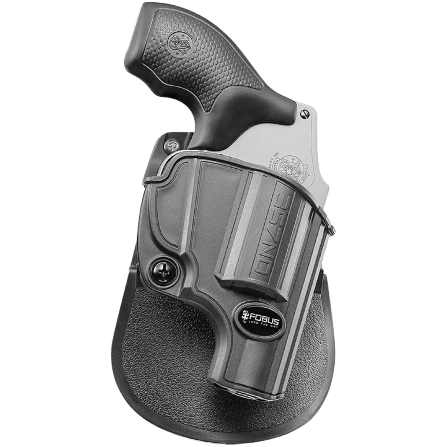 Schwarzer Forbus Paddle Holster mit einem halb sichtbaren Revolver, Griff mit Textur und Logo, Holster mit sichtbarem Forbus-Logo und Schraube.