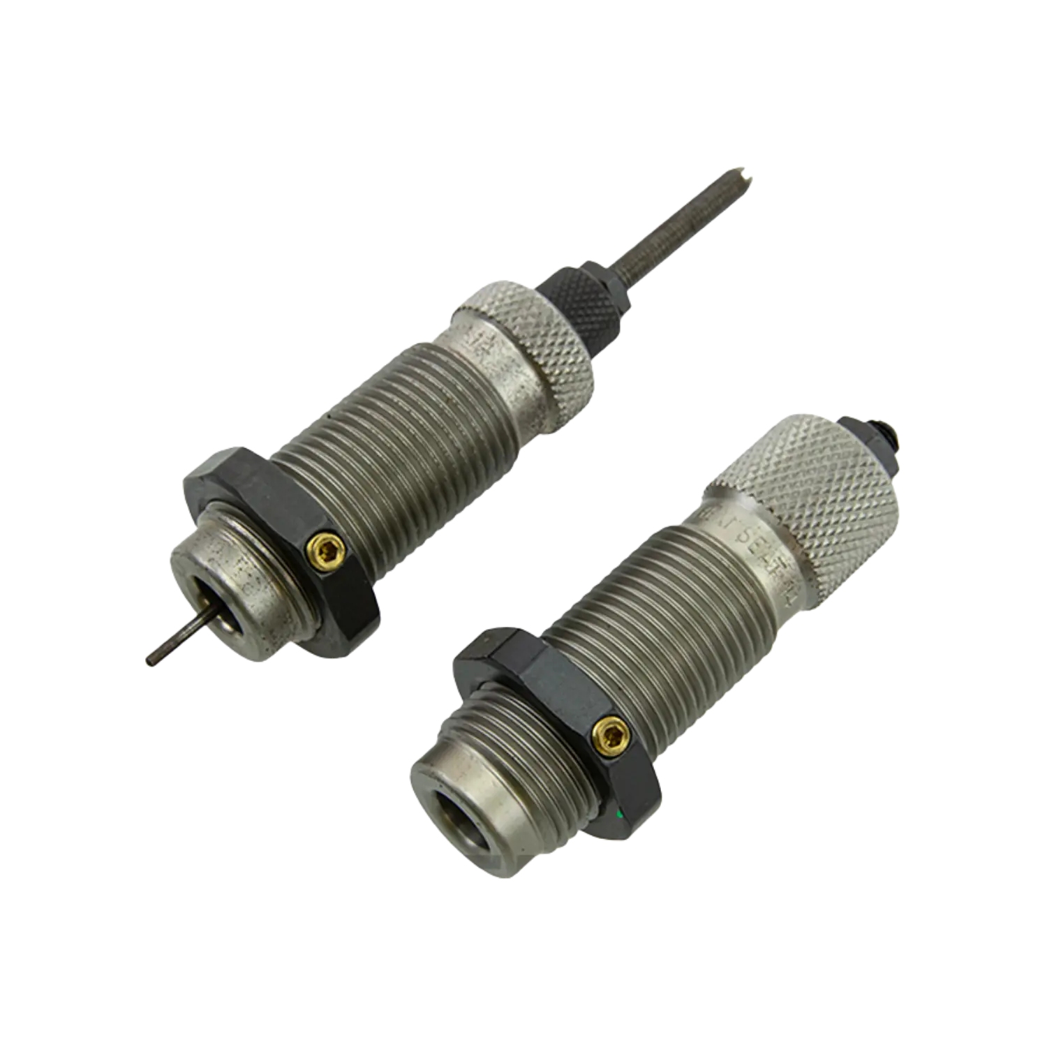 Matrizensatz für Langwaffen 2-tlg. Kaliber .222Rem Zwei silberne Metallzylinder mit geriffeltem Griff und schwarzem Kunststoffring mit goldfarbenen Schrauben