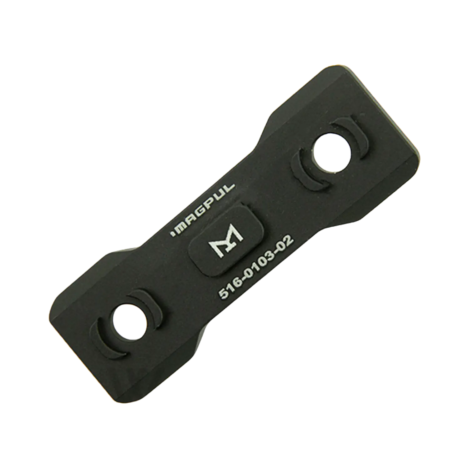 Magpul M-LOK Bipod Adapter Schwarzer M-LOK Bipod Adapter von Magpul, rechteckige Form mit zwei runden Löchern, beschriftet mit 'MAGPUL' und '516-0103-02'.