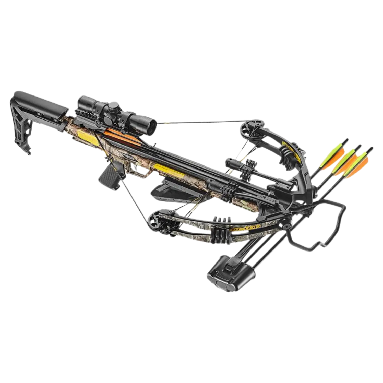 Moderne Armbrust mit Zielfernrohr, schwarzem Schaft und drei eingespannten Pfeilen mit orangefarbenen Federn.