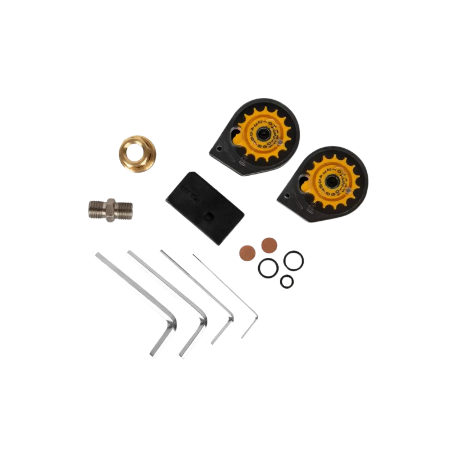Zwei schwarze Magazine mit gelben Zahnrädern, mehrere Metallringe, zwei Plättchen, ein Messinggewindeteil, ein Metalladapter und vier unterschiedlich große Inbusschlüssel.